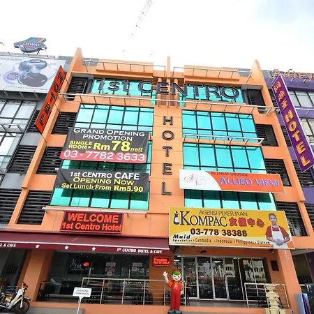 First Centro Hotel